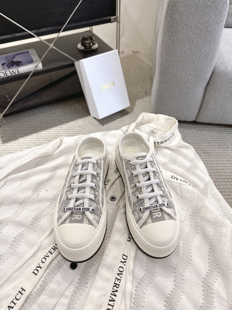 chr1st1an D10r sneakers